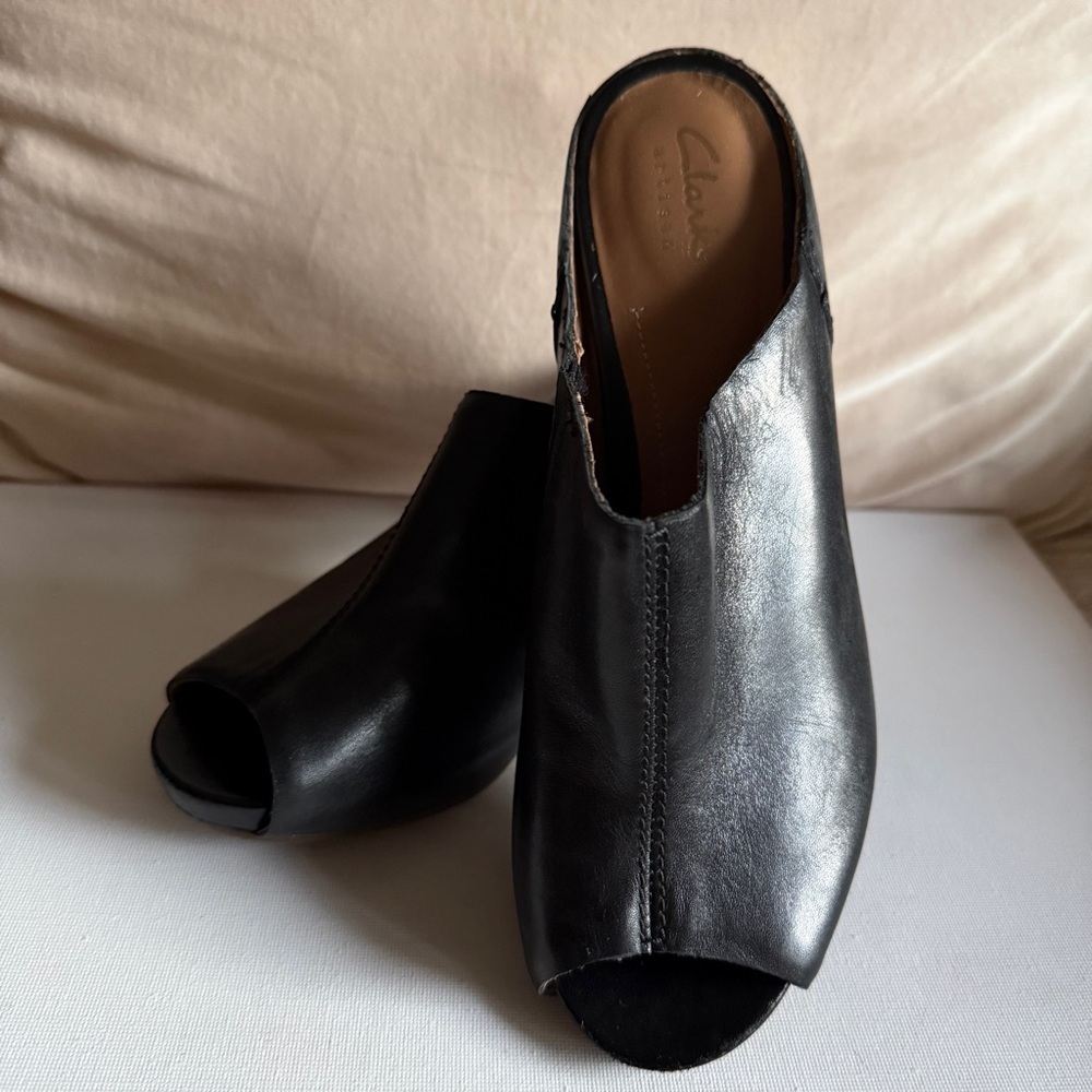 Clarks Black Leather Open-Toe Clog Mules Women Size 7.5 - Picture 4 of 11
